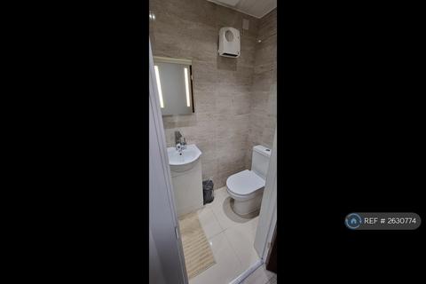 undefined, Doncaster Drive, Northolt London, UB5