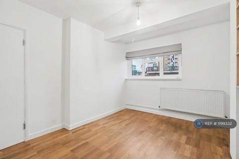 3 bedroom flat to rent, Wenlock Court, London, N1