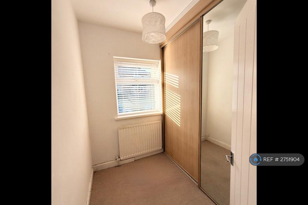 Smallest Bedroom/Office