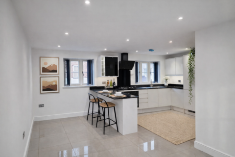 undefined, Castle Mews