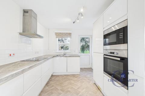 2 bedroom bungalow for sale, Shephard Mead, Tewkesbury