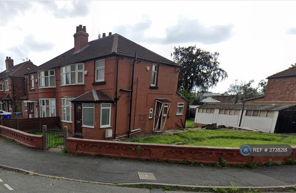 4 Bedroomed Semi On Corner Plot