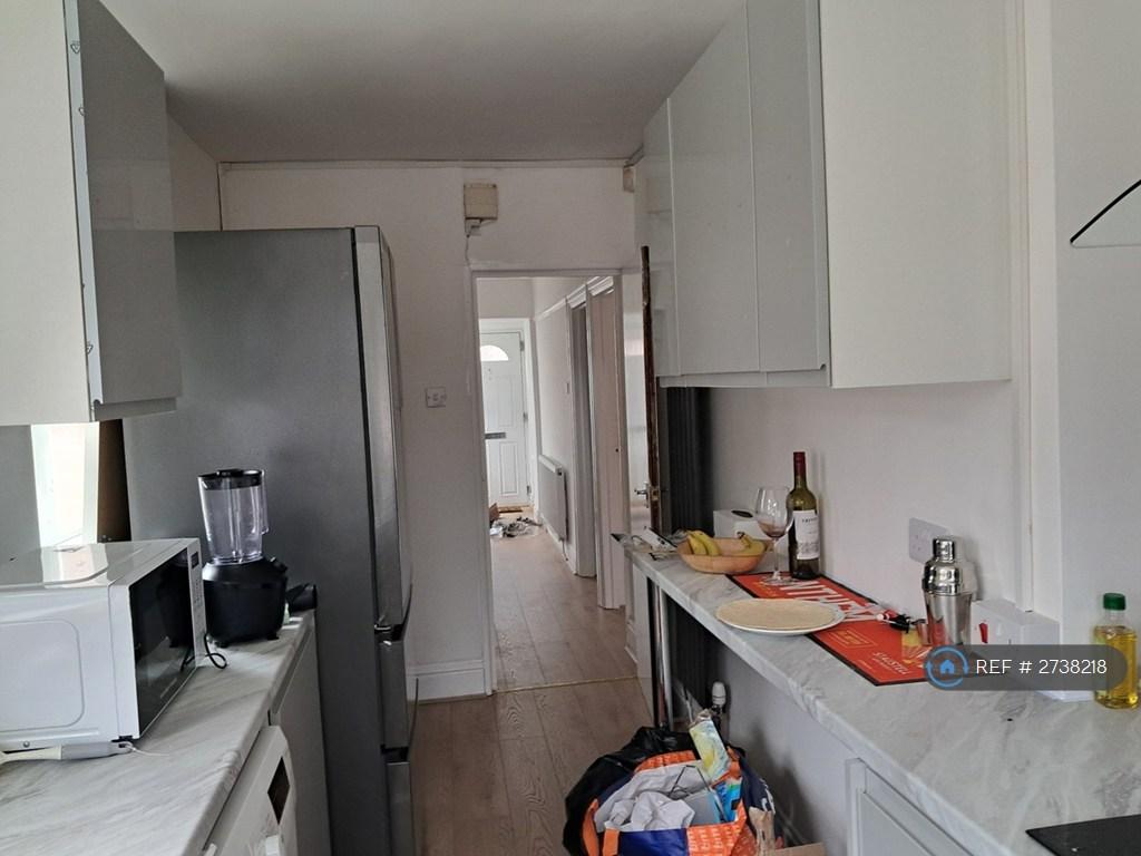 Communal Kitchen