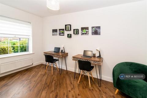 4 bedroom terraced house to rent, Pacific Way, Derby, DE24