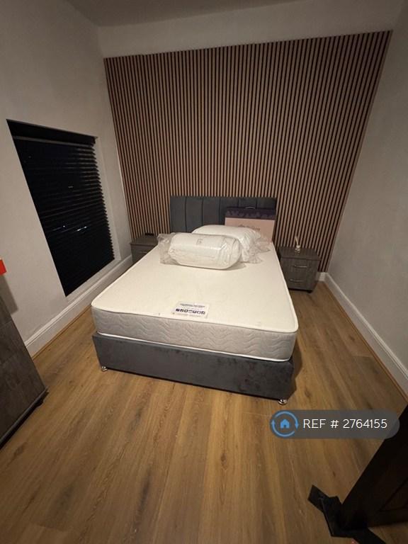 Room 4