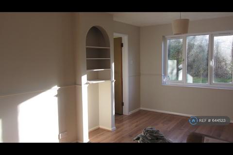 2 bedroom flat to rent, Euston Grove, Ringwood, BH24