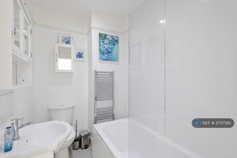 undefined, Beaconsfield Road, Chatham, ME4
