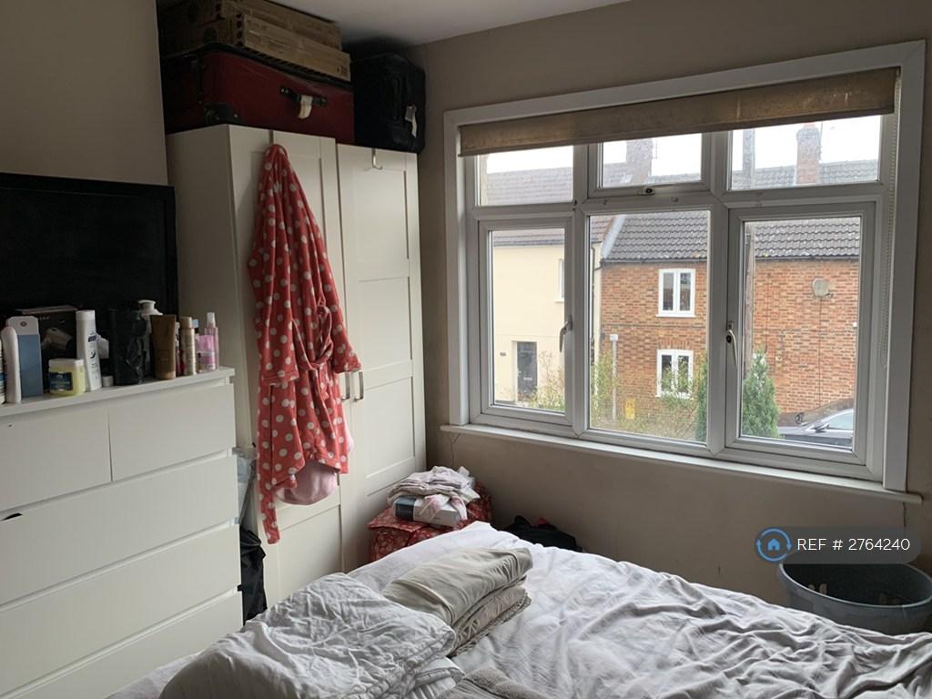 Double Bedroom 1