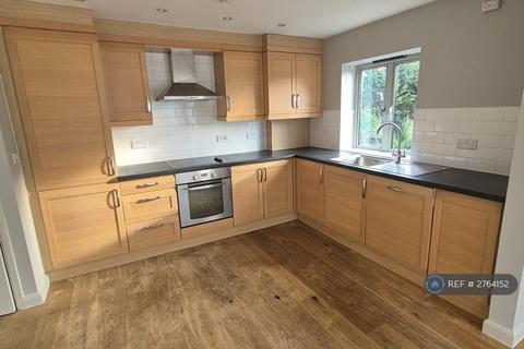 2 bedroom flat to rent, Mill Mews, Newmarket, CB8