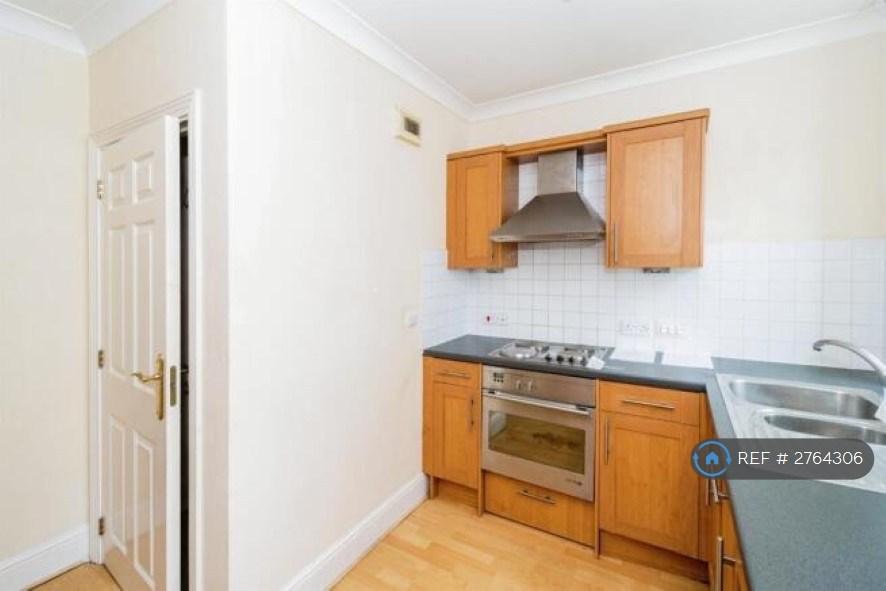 Kitchen 3