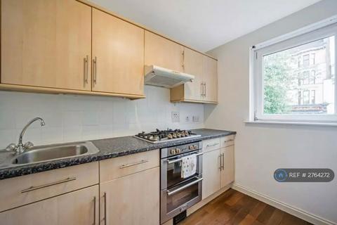 2 bedroom flat to rent, Crawford Lane, Glasgow, G11