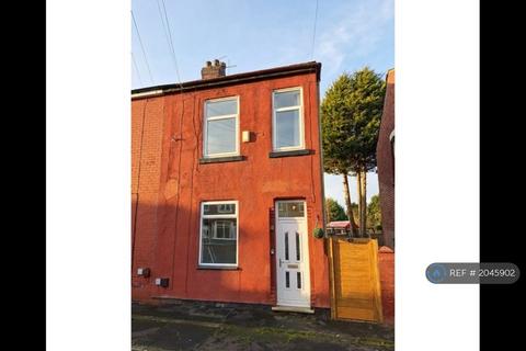 3 bedroom semi-detached house to rent, Dresden Street, Manchester, M40