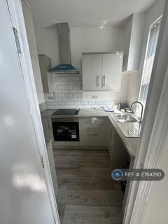 undefined, Thornton Grove, Leeds, LS12