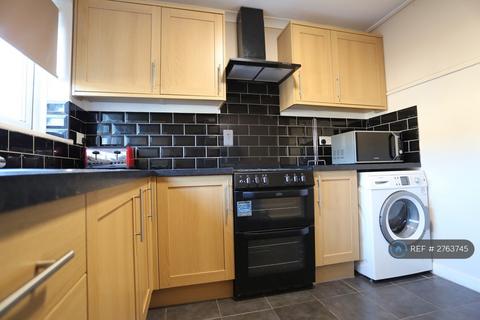 1 bedroom maisonette to rent, Frayslea, Uxbridge, UB8