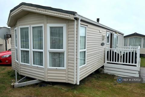 2 bedroom bungalow to rent, Pomphrey Hill, Mangotsfield, Bristol, BS16