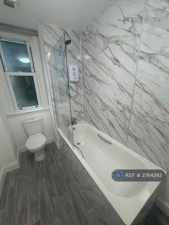2 bedroom flat to rent, Forfar Road, Dundee, DD4