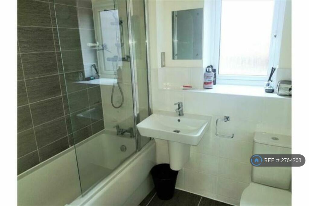 Bathroom x 2