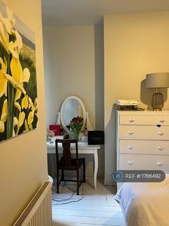 2 bedroom flat to rent, Maryland Road, London, N22