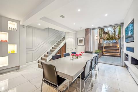 4 bedroom end of terrace house to rent, Paultons Street, Chelsea, London, SW3
