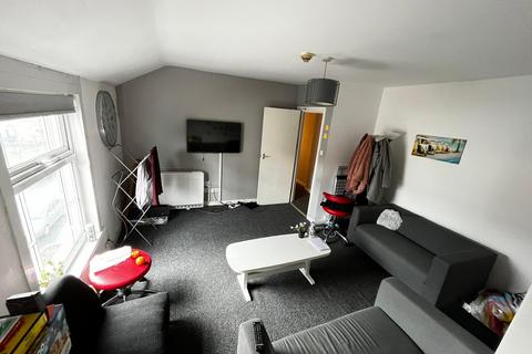 4 bedroom flat to rent, Arboretum NG7