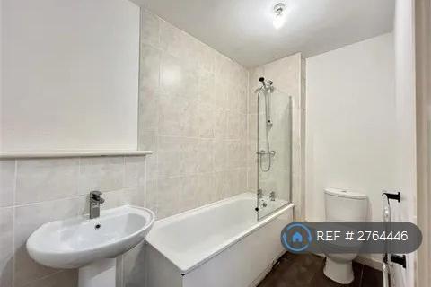 2 bedroom flat to rent, Delaney Building, Salford, M5