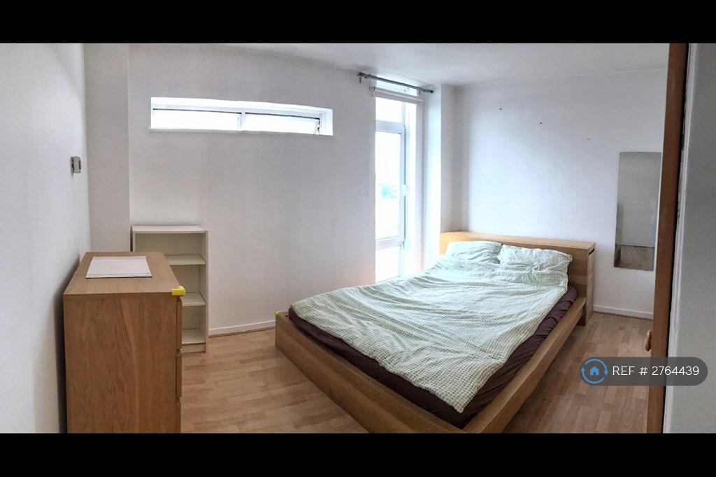 Master Bedroom Photo 2
