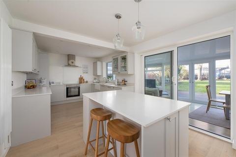 3 bedroom link detached house for sale, Clover Rise, Whitstable
