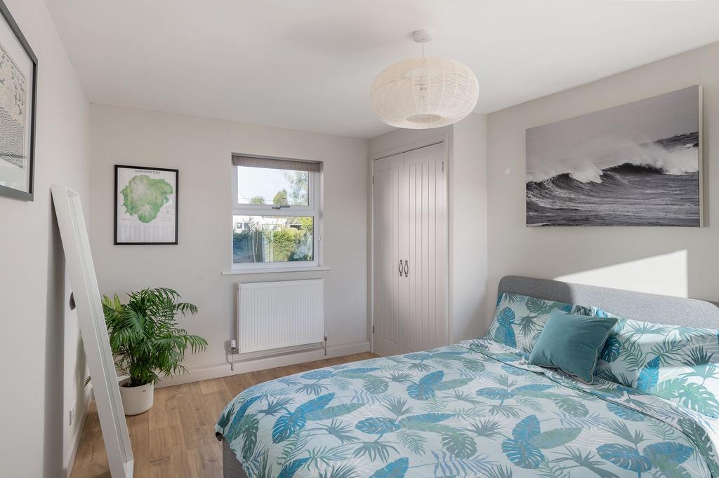 Bedroom 2 Little Hayes, Stoke Gabriel