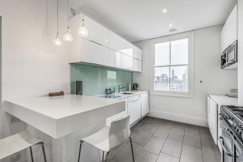 2 bedroom flat to rent, Lavender Hill, London, SW11