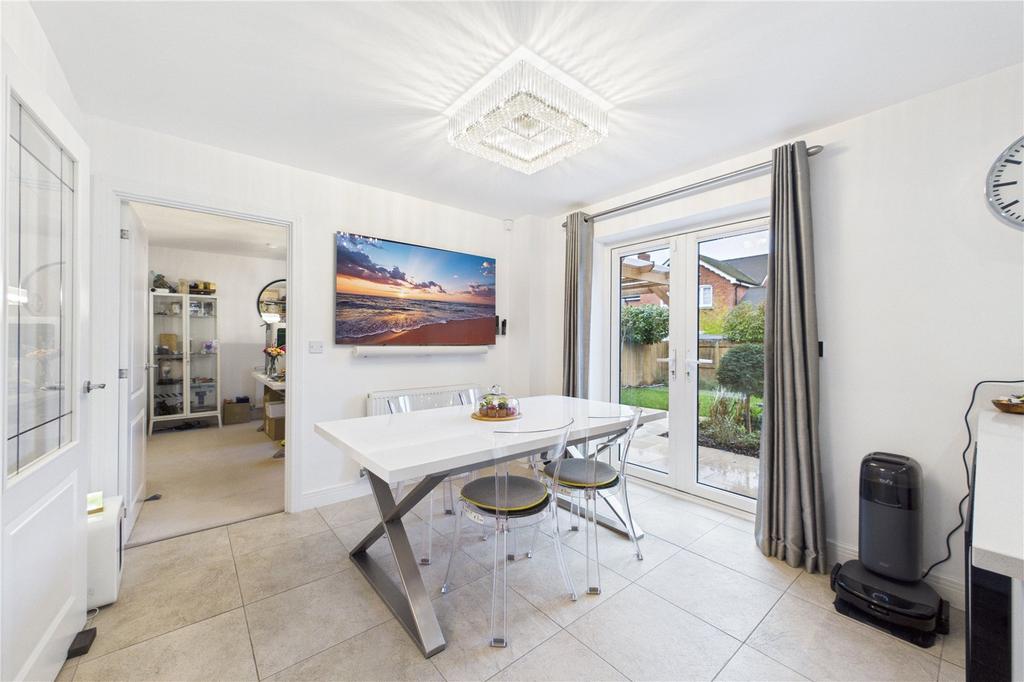 Breakfast Room