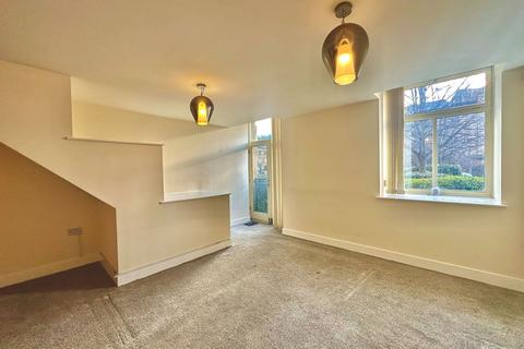 2 bedroom ground floor flat for sale, Textile Street, Dewsbury WF13