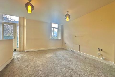 2 bedroom ground floor flat for sale, Textile Street, Dewsbury WF13