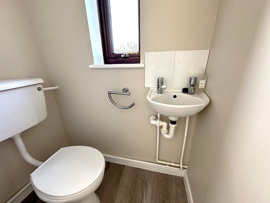 Groundfloor WC
