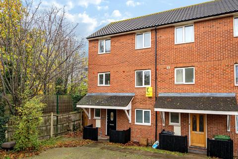 5 bedroom end of terrace house for sale, Hospital Way, London, SE13