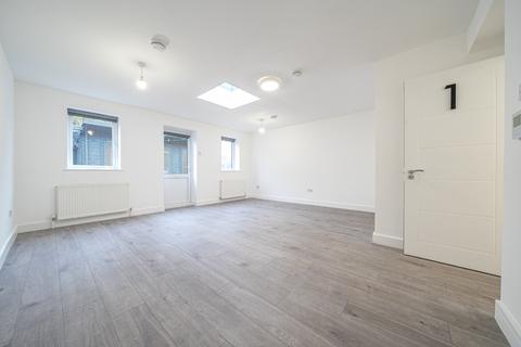 5 bedroom end of terrace house for sale, Hospital Way, London, SE13