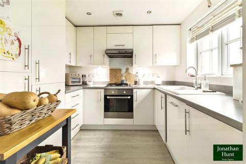 undefined, Neale Drive, Buntingford SG9