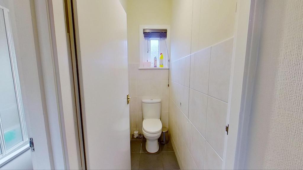 Estcourt-avenue-10132022154714-1