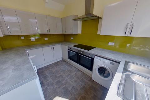 6 bedroom terraced house to rent, Norville Terrace, Headingley, Leeds, West Yorkshire
