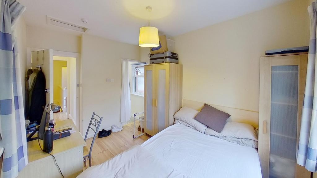 Hartley-ave-bedroom-1