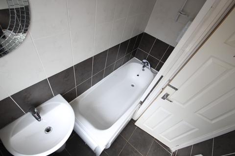 5 bedroom terraced house to rent, Headingley Avenue, Headingley, Leeds, West Yorkshire