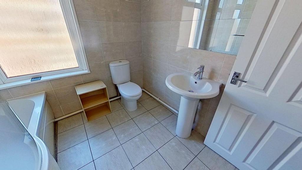Kelsall-Terrace-09292025 101616