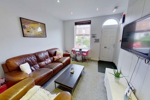 4 bedroom terraced house to rent, Broomfield Terrace, Headingley, Leeds, West Yorkshire