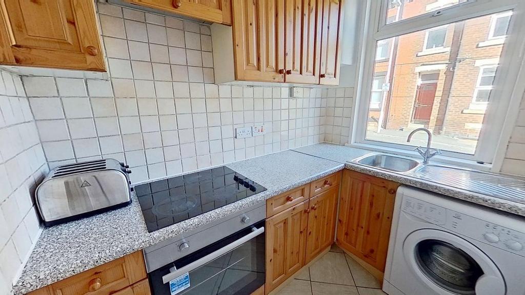 28-kelsall-gardens-09292025101406
