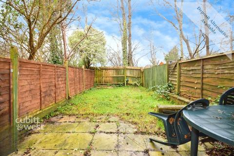undefined, St. Brelades Road Crawley RH11