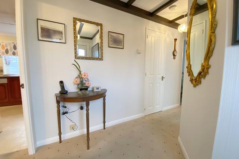 2 bedroom park home for sale, Knightcrest Park, Milford Road, Everton, Lymington, Hampshire