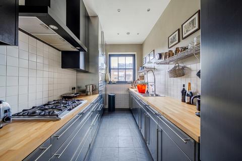 3 bedroom flat for sale, Cleveland Square, Bayswater, London, W2