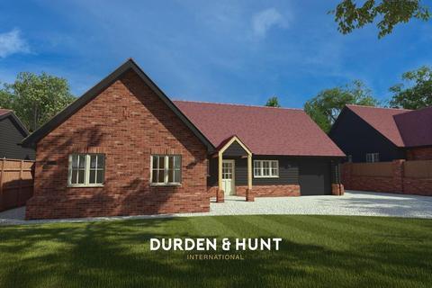 3 bedroom detached bungalow for sale, Northlands Approach, Langdon Hills SS16