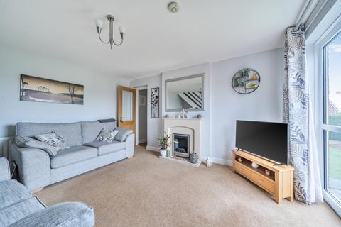 3 bedroom semi-detached house for sale, Kenilworth Road, Grantham, Lincolnshire, NG31