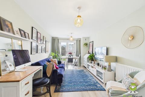 1 bedroom ground floor flat for sale, Basilica Court, 18 Denarii Drive, Chineham, Basingstoke, Hampshire, RG24