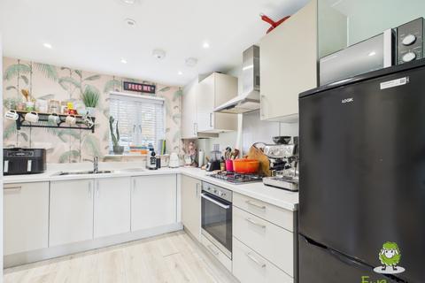 1 bedroom ground floor flat for sale, Basilica Court, 18 Denarii Drive, Chineham, Basingstoke, Hampshire, RG24